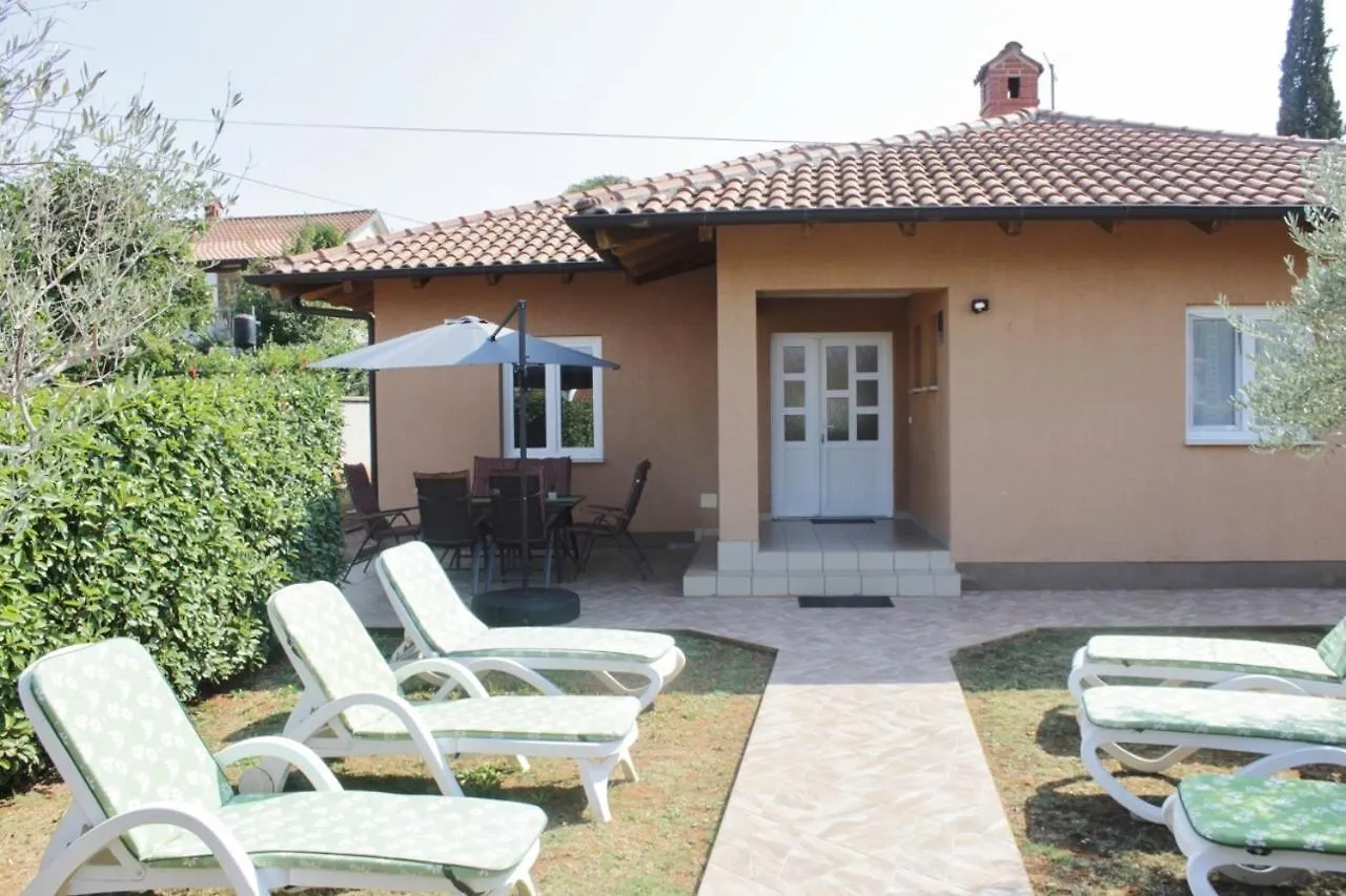 Holiday House Tina Savudrija