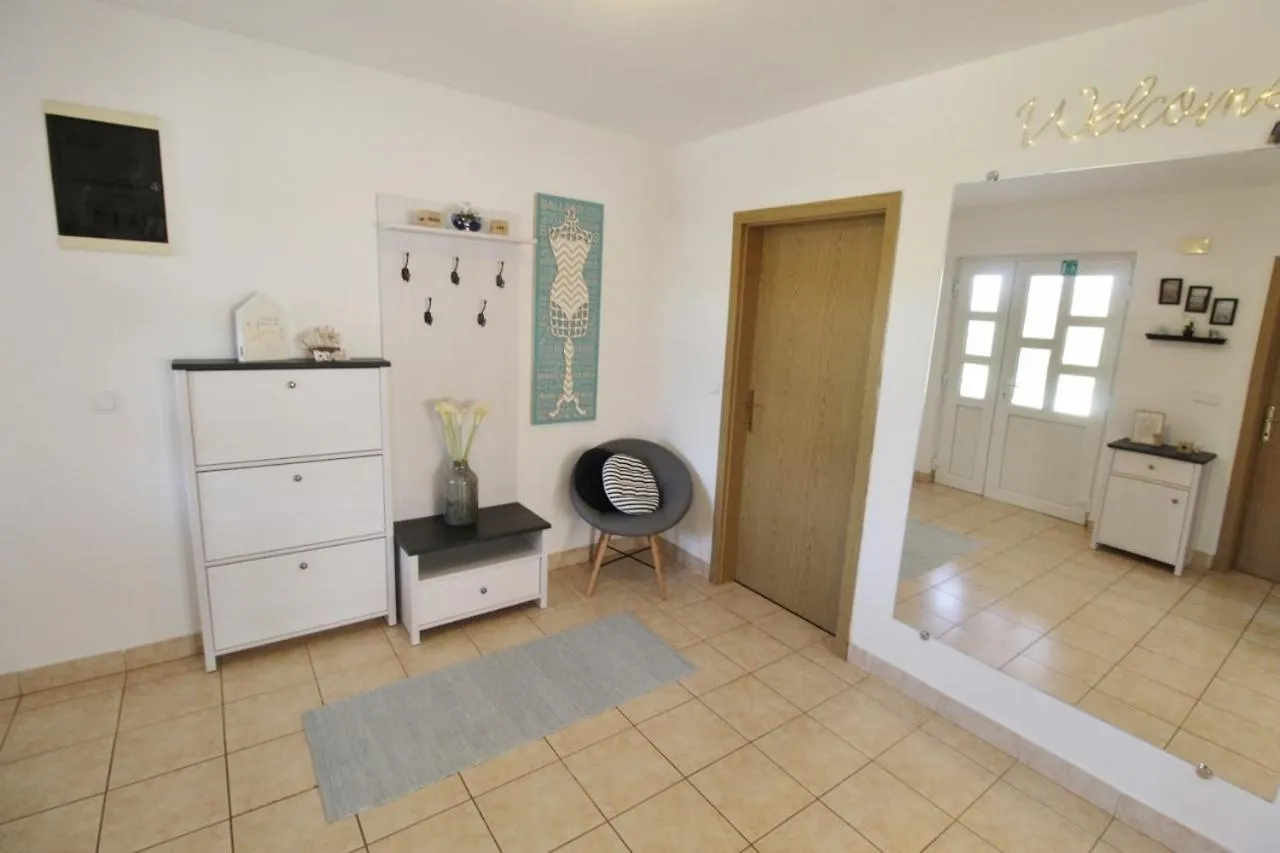 Holiday House Tina Savudrija Holiday home